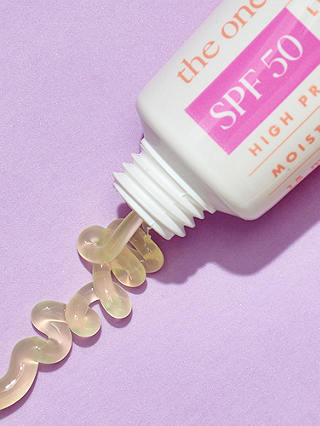 Hello Sunday The One for Your Lips SPF 50, 15ml 4