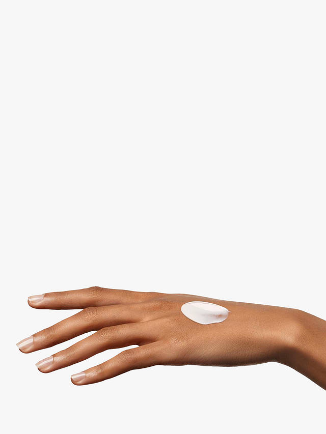 Clarins Super Restorative Age-Control Hand Cream, 100ml 3