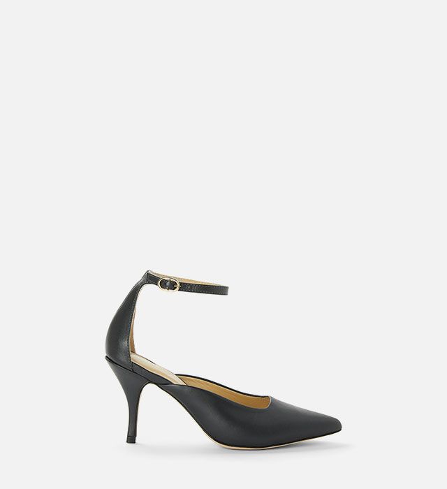 Modern Rarity Alaia Pointed Toe Court Shoes