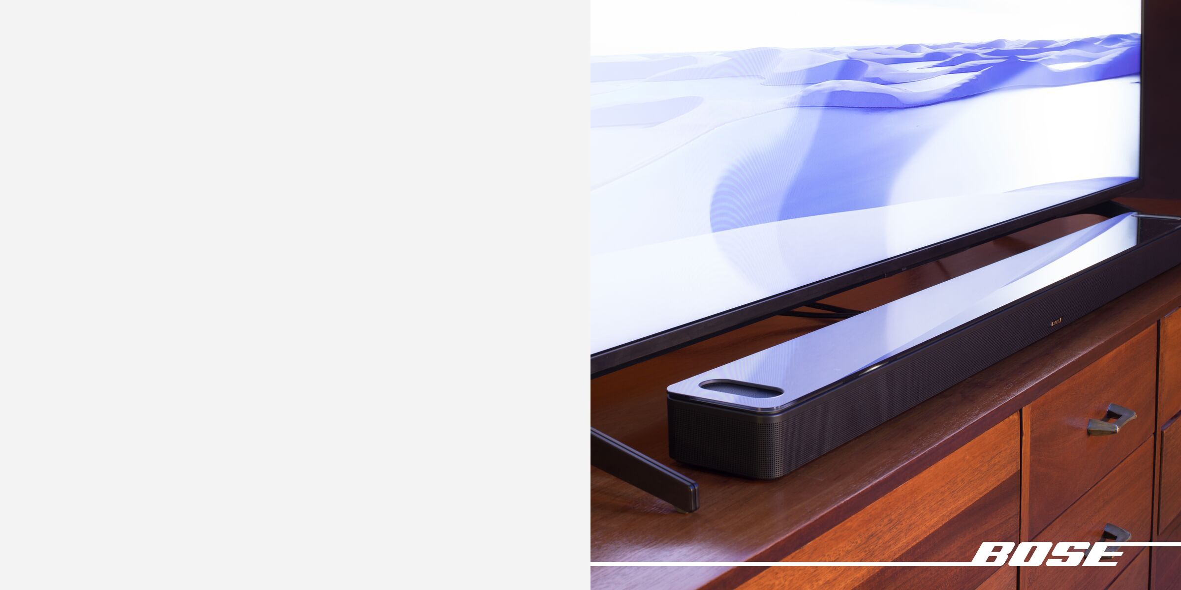 Bose soundbar  on a tv stand