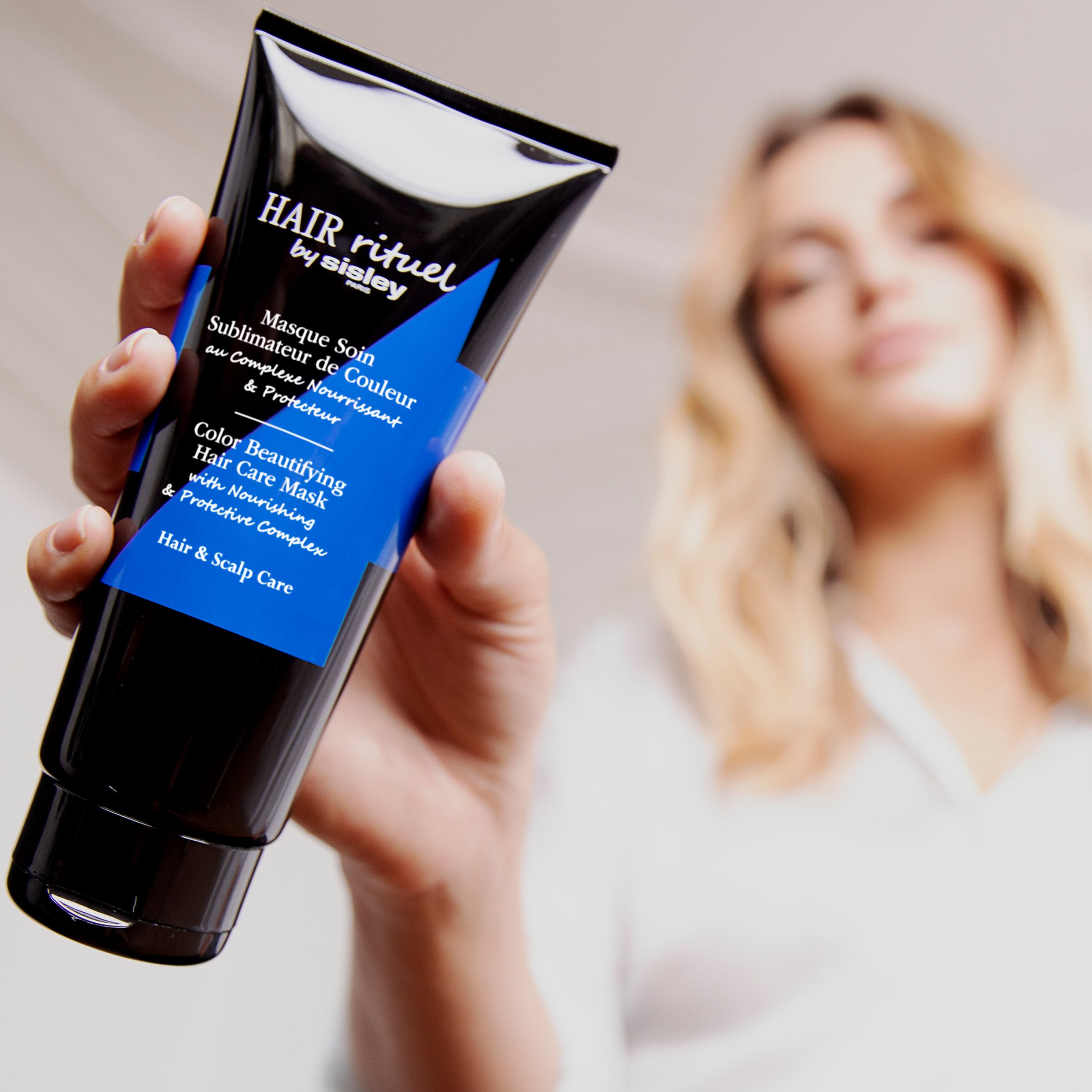 Colour Beautifying Hair Care Mask. Discover Sisley's new colour protect mask designed for colour to last twice as long in just 3 minutes!