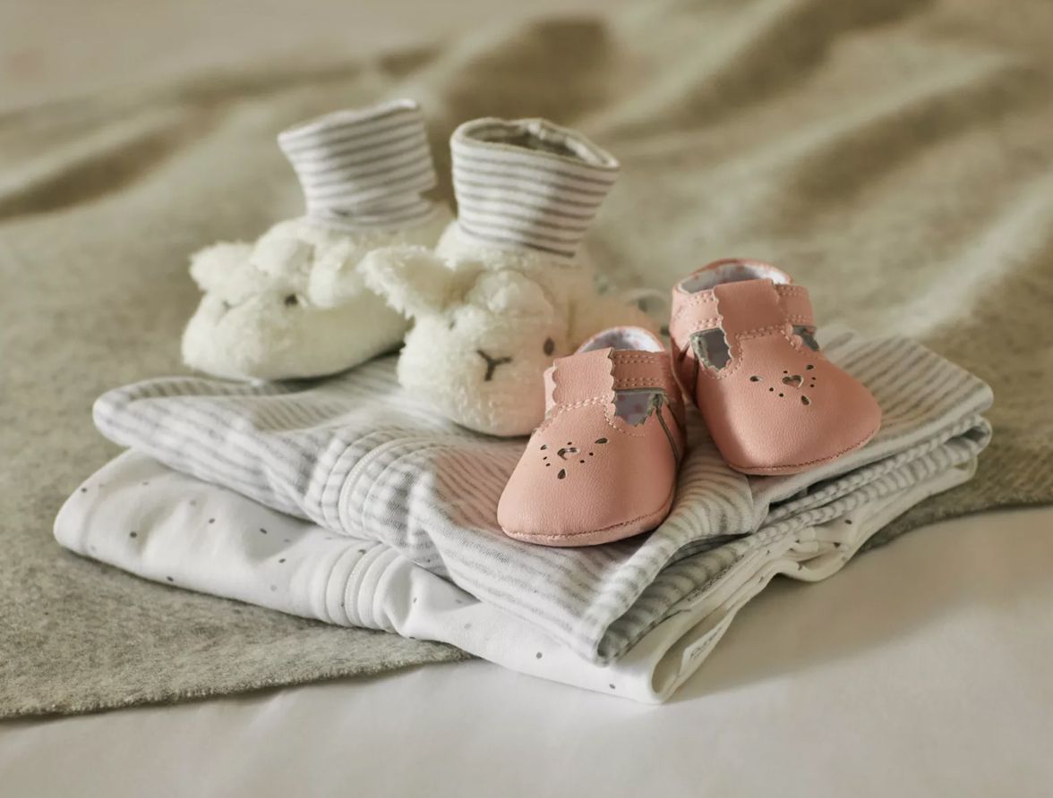 The tried and tested way to choose your baby’s first shoes