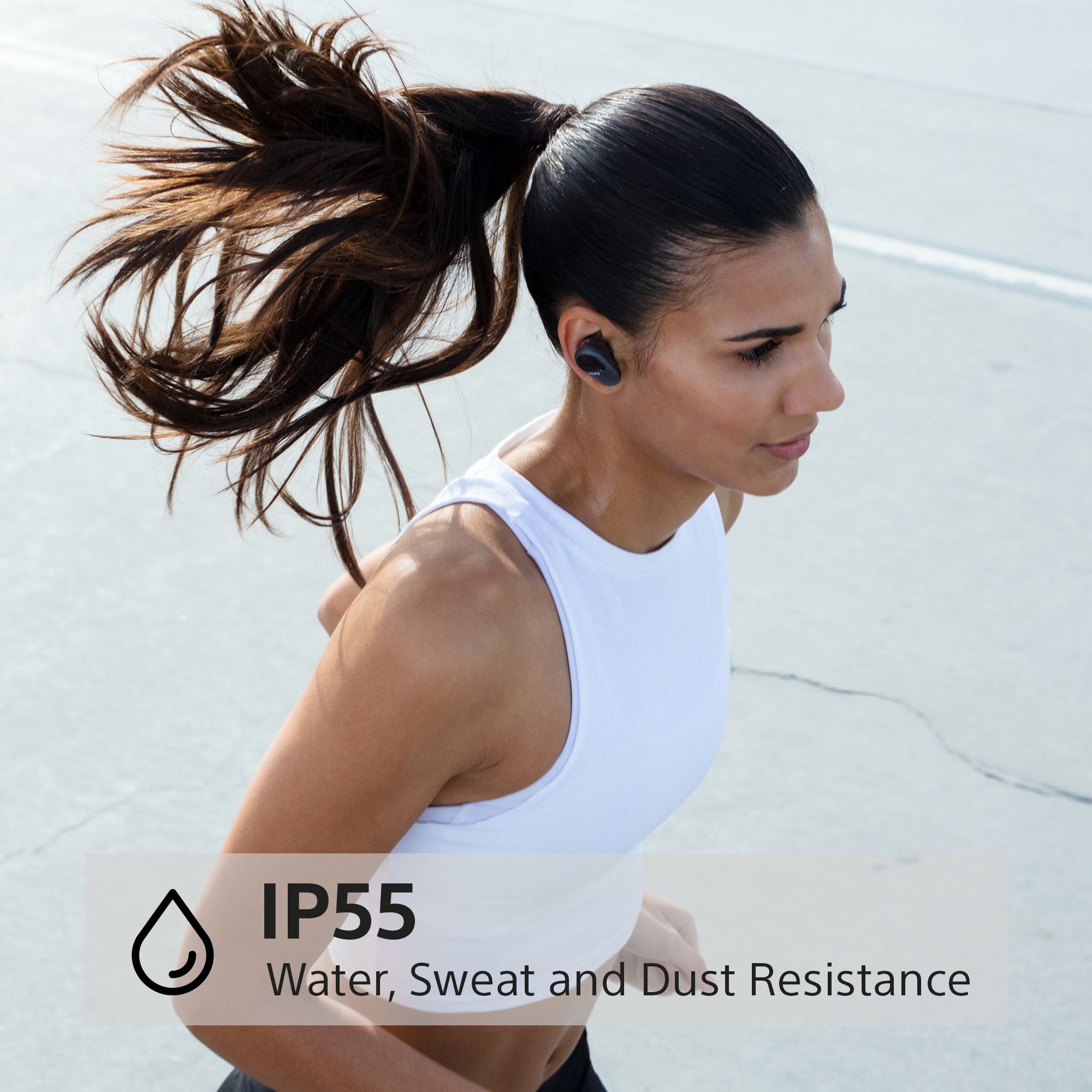 Sweat, water & dust resistance 