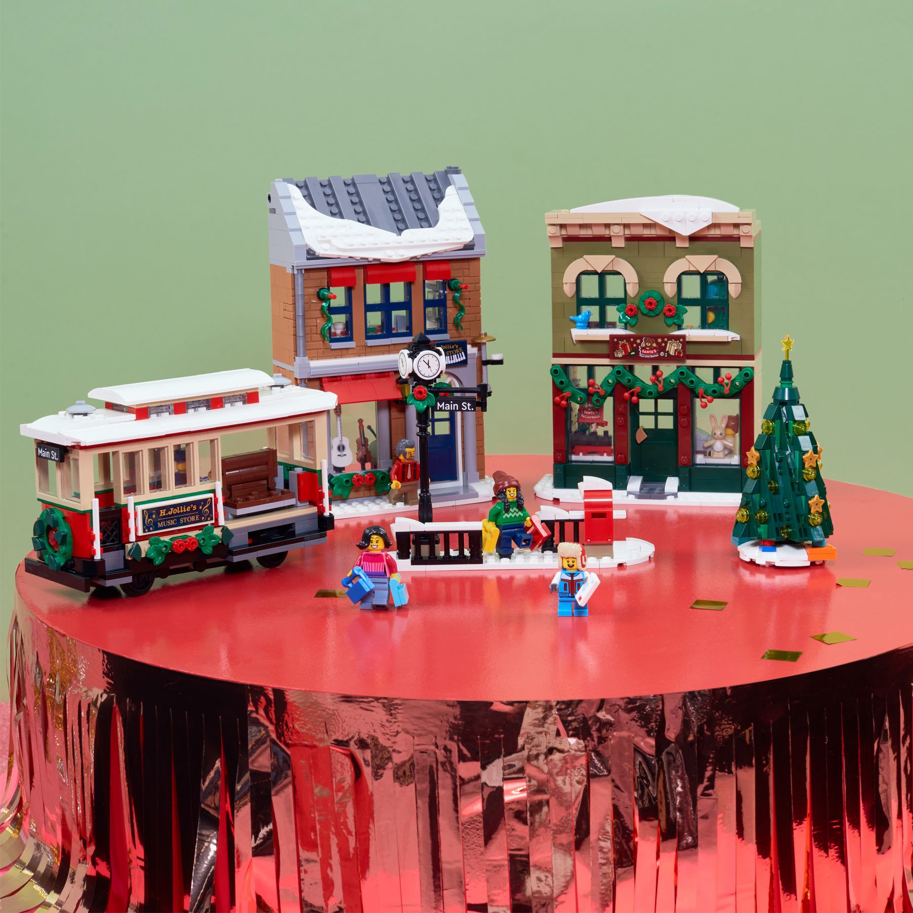 LEGO Icons Holiday Main Street, £89.99