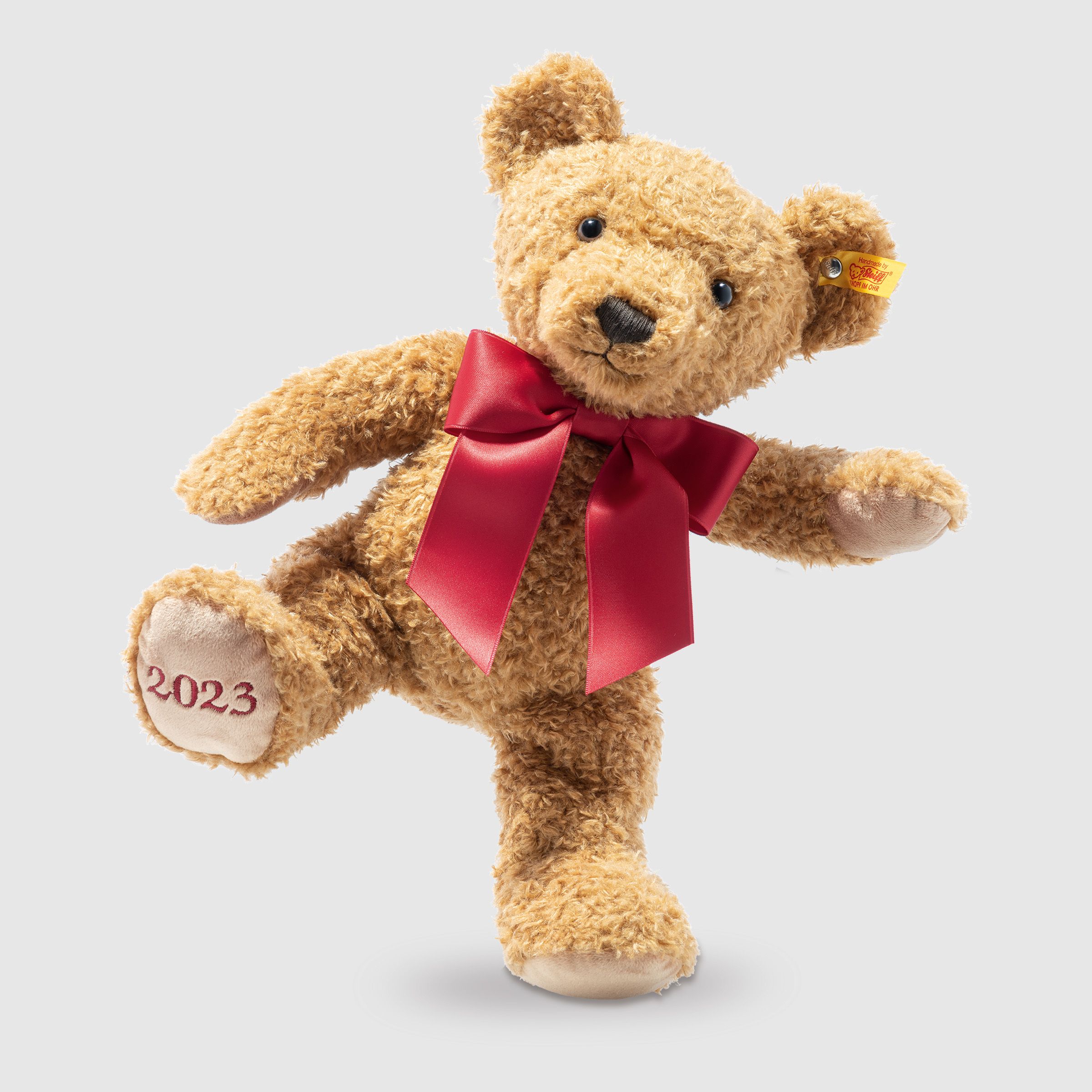 Treat your loved ones to a forever keepsake from Steiff – the inventors of the teddy bear.