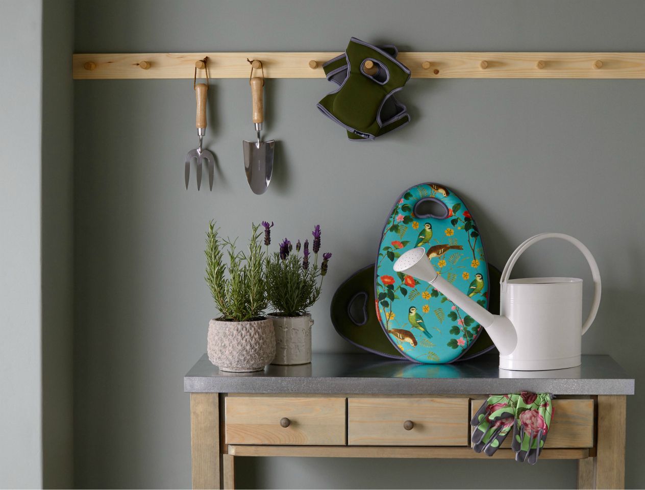 Great gifts for keen gardeners