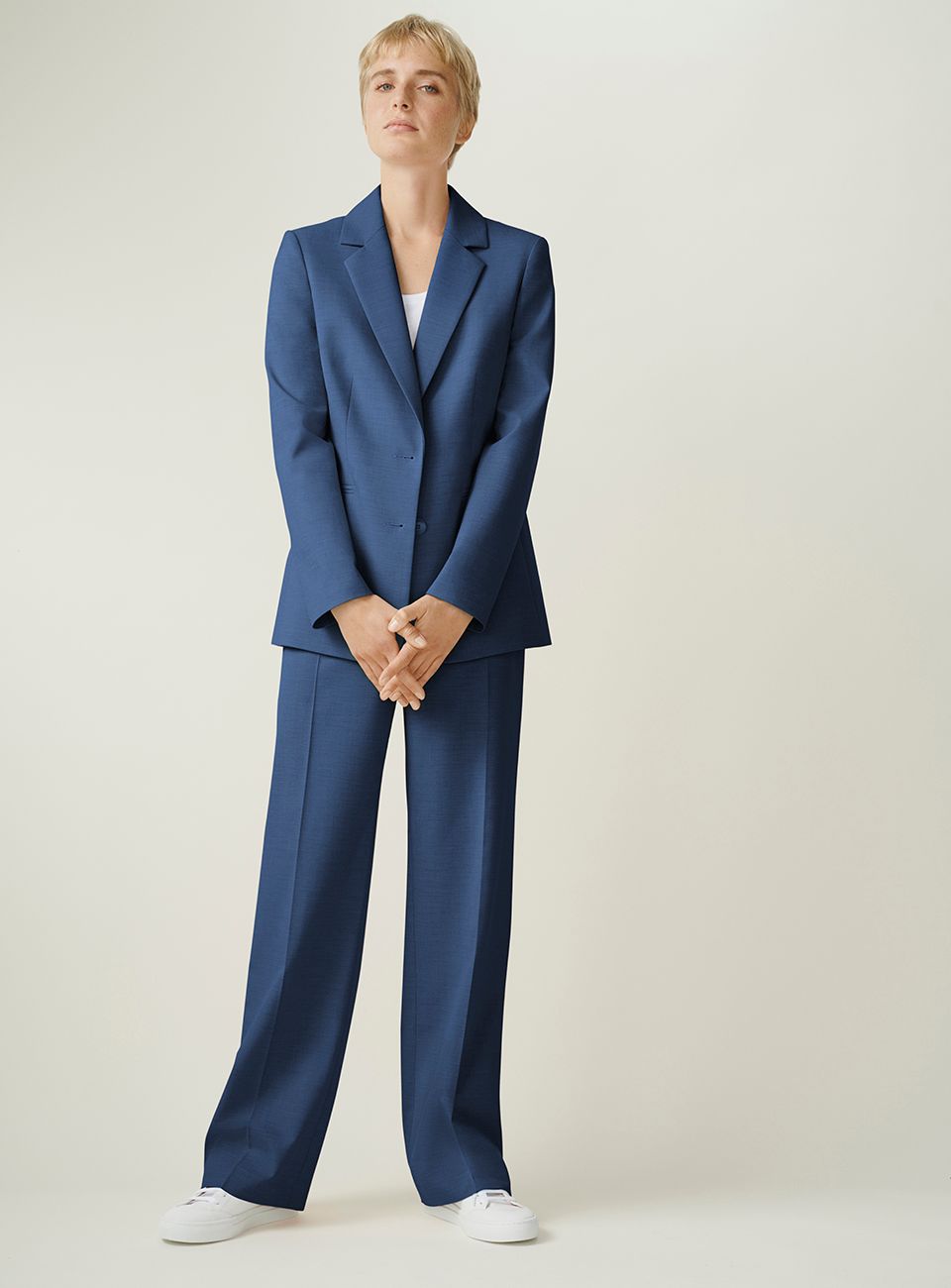 Classic blue trend, suit