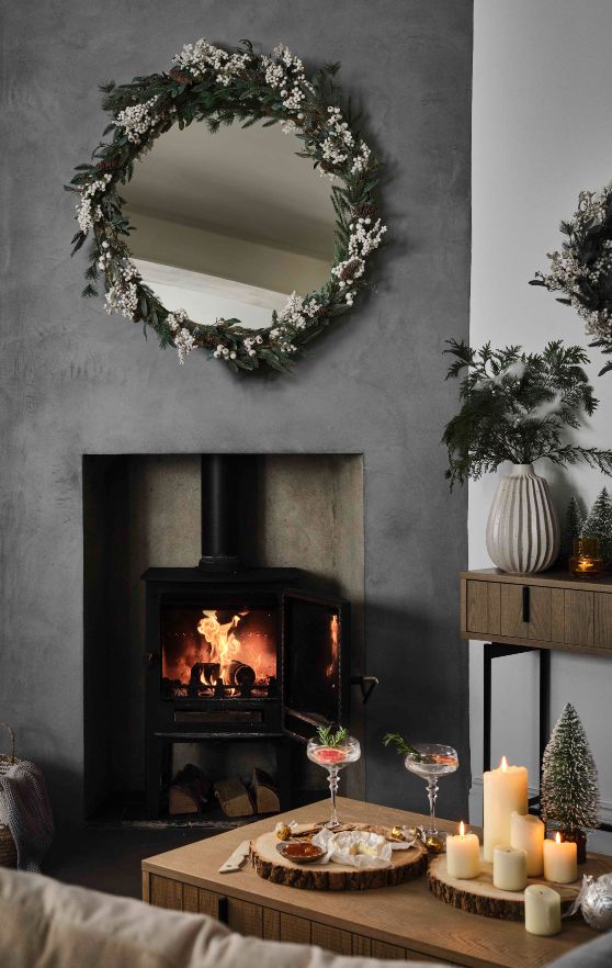 Fireplace mirror decorations
