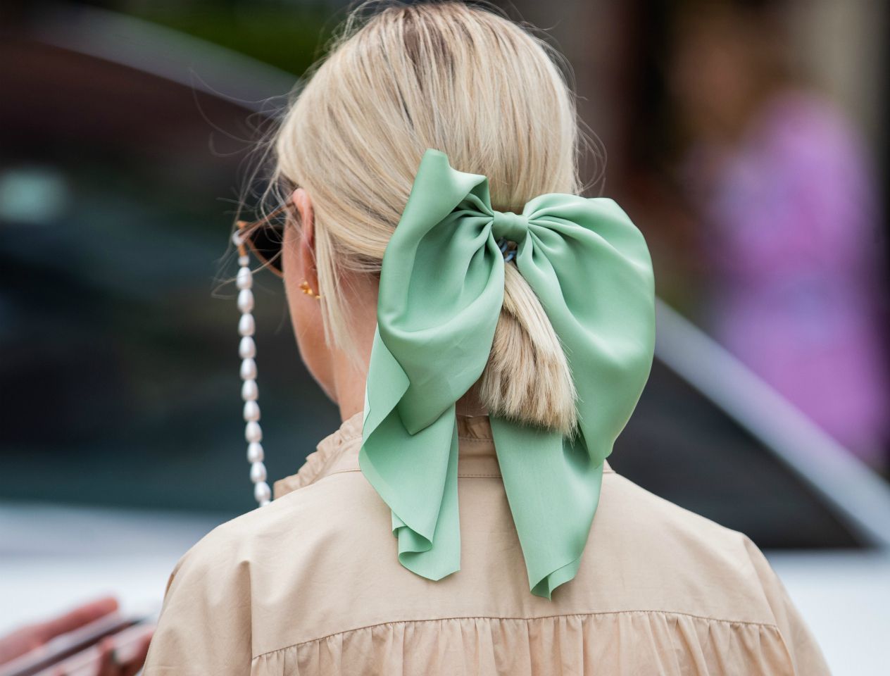 60-second party dressing: the best festive accessories 