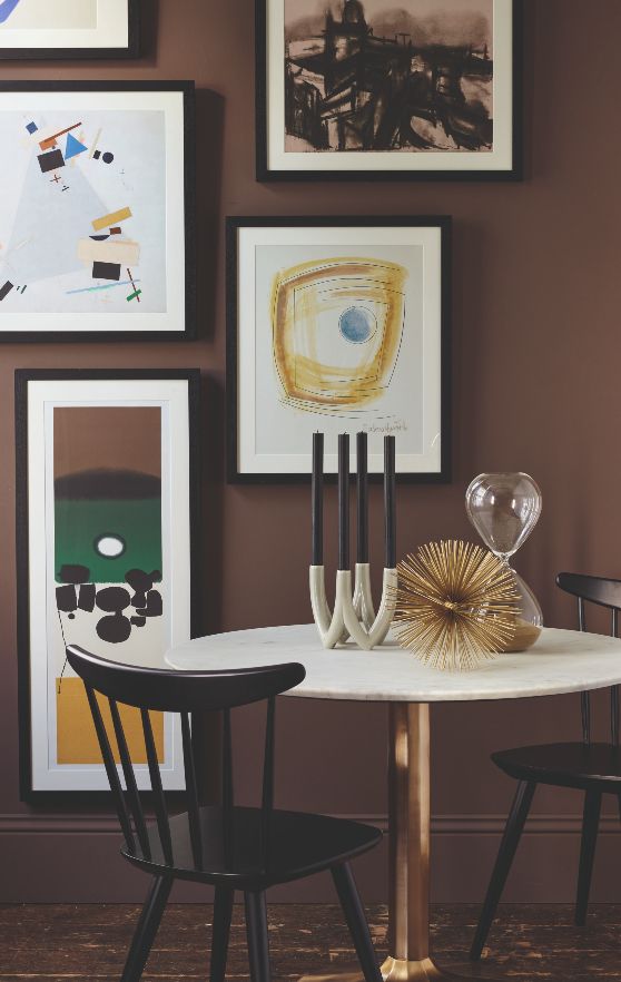 How to hang pictures and wall art