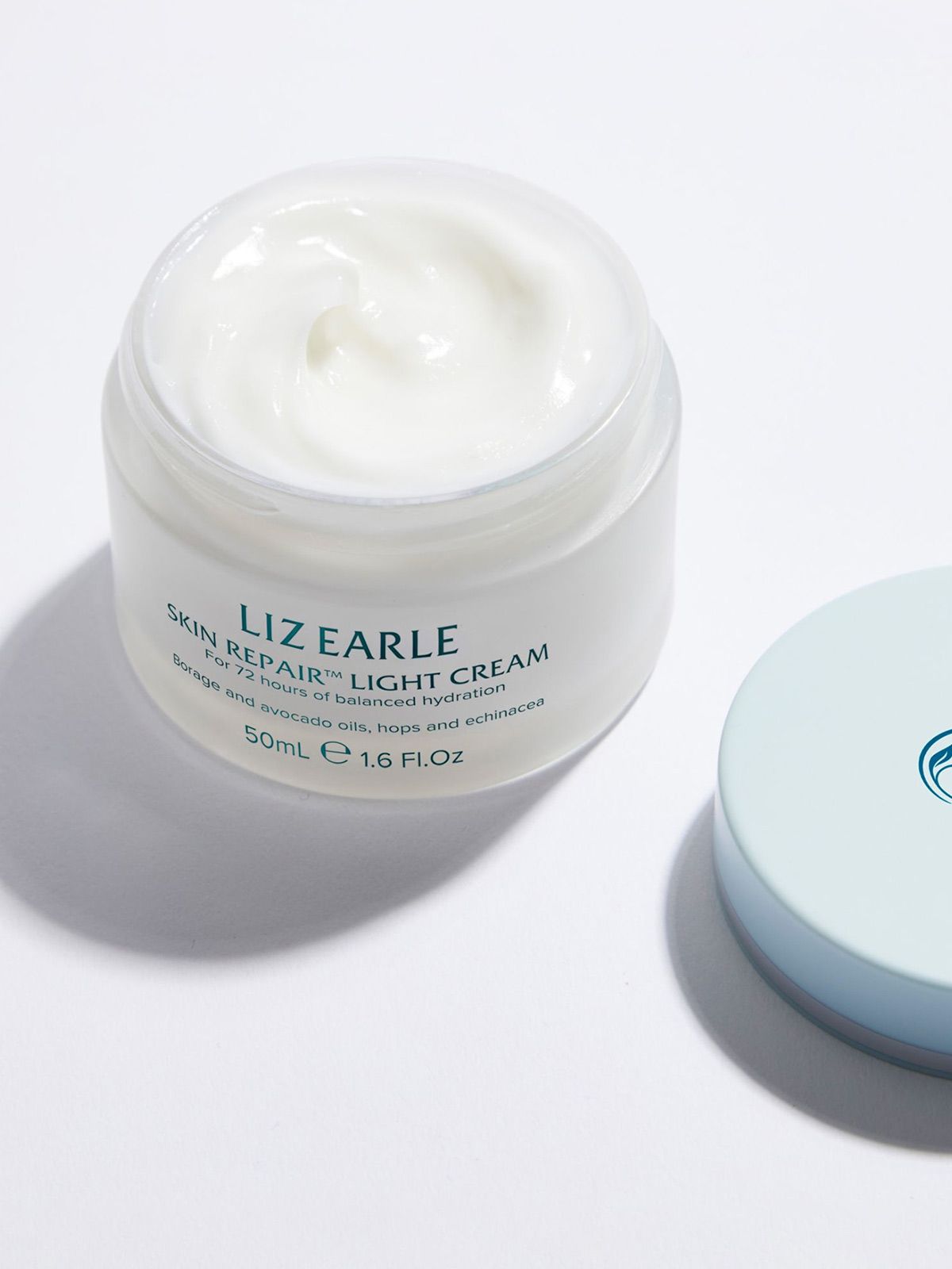  Liz Earle Skin Repair™ Light Cream